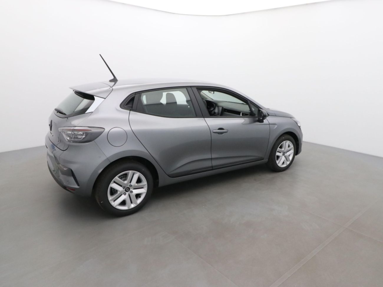 Mandataire RENAULT Clio 1.5 DCI 100CH EVOLUTION - 25