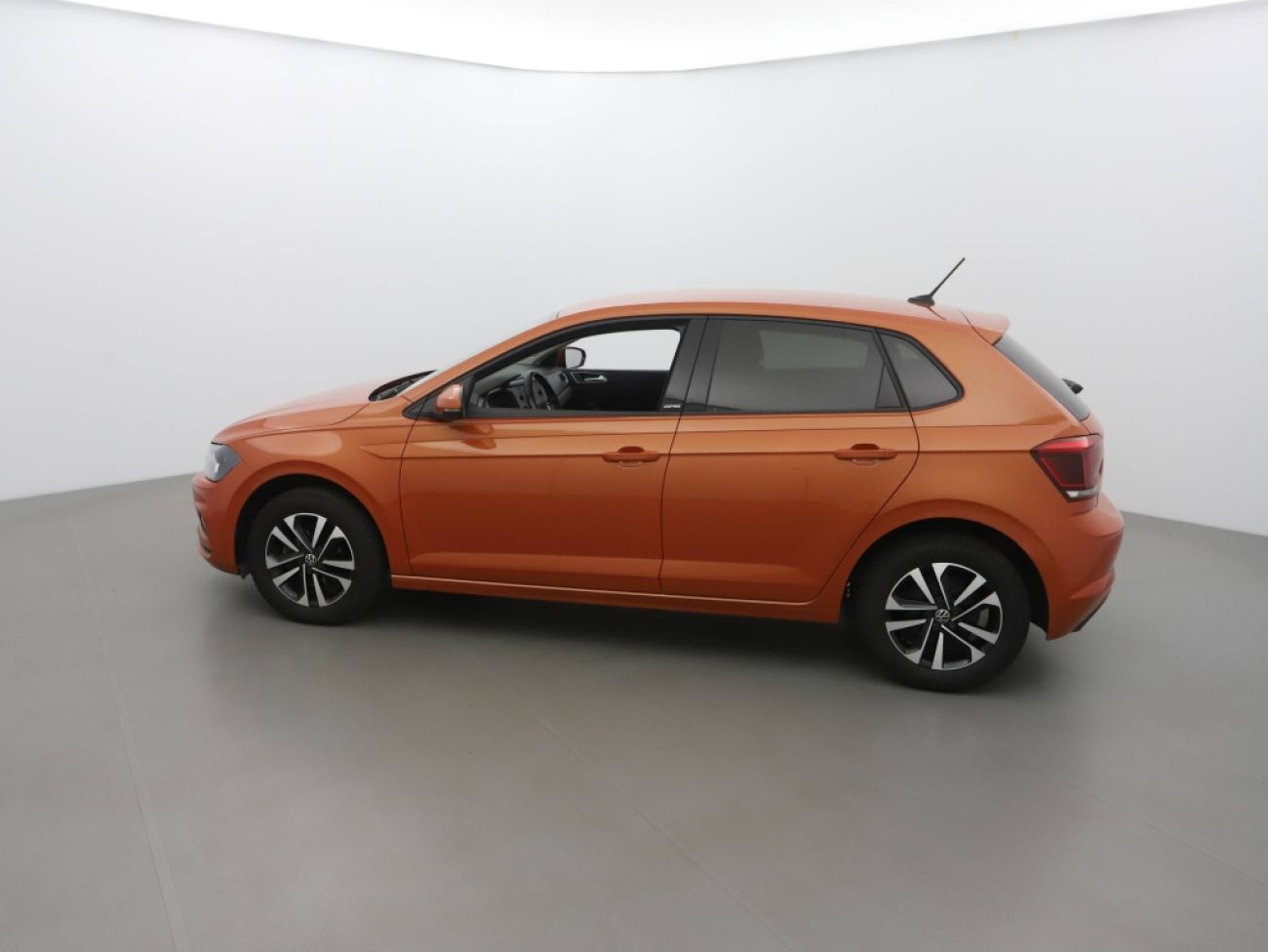 Mandataire VOLKSWAGEN Polo 1.0 TSI 95CH UNITED