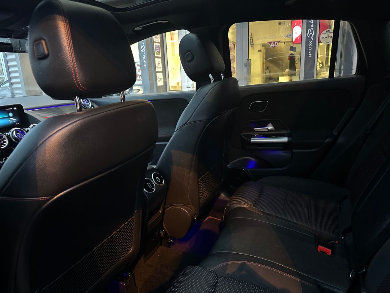 Mandataire MERCEDES GLA 200 d 8G-DCT AMG Line edition 1 toit pano