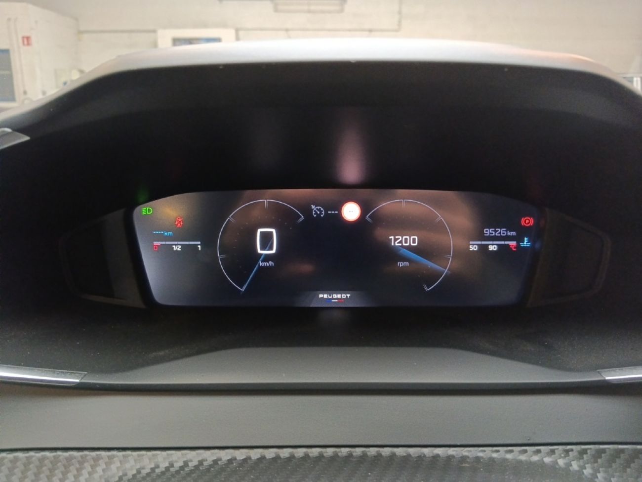 Mandataire PEUGEOT 208 1.2 100CH S&S ALLURE