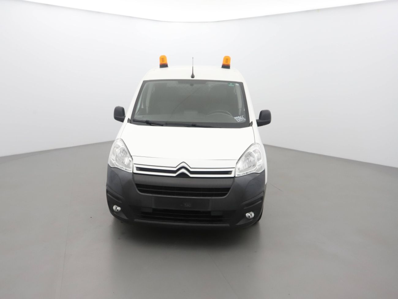 Mandataire Citroën Berlingo BLUEHDI 75CH CLUB