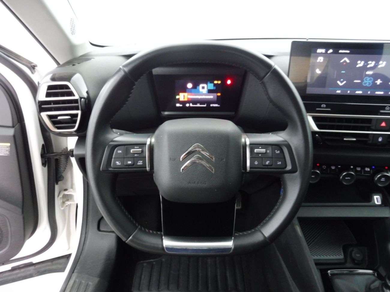 Mandataire Citroën C4 X 1.2 PURETECH 100 FEEL