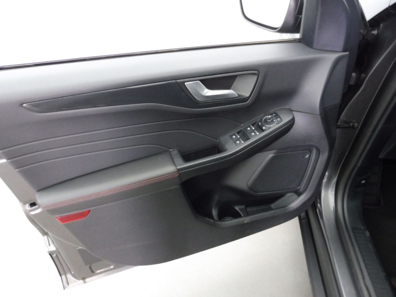 Mandataire Ford KUGA 2.0 TDCI 120CH ST-LINE POWERSHIFT
