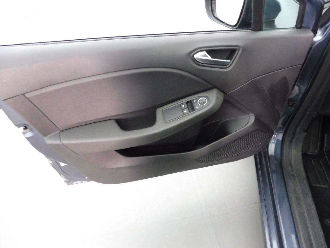 Mandataire RENAULT Clio 1.0 TCE 90CH BUSINESS -21N