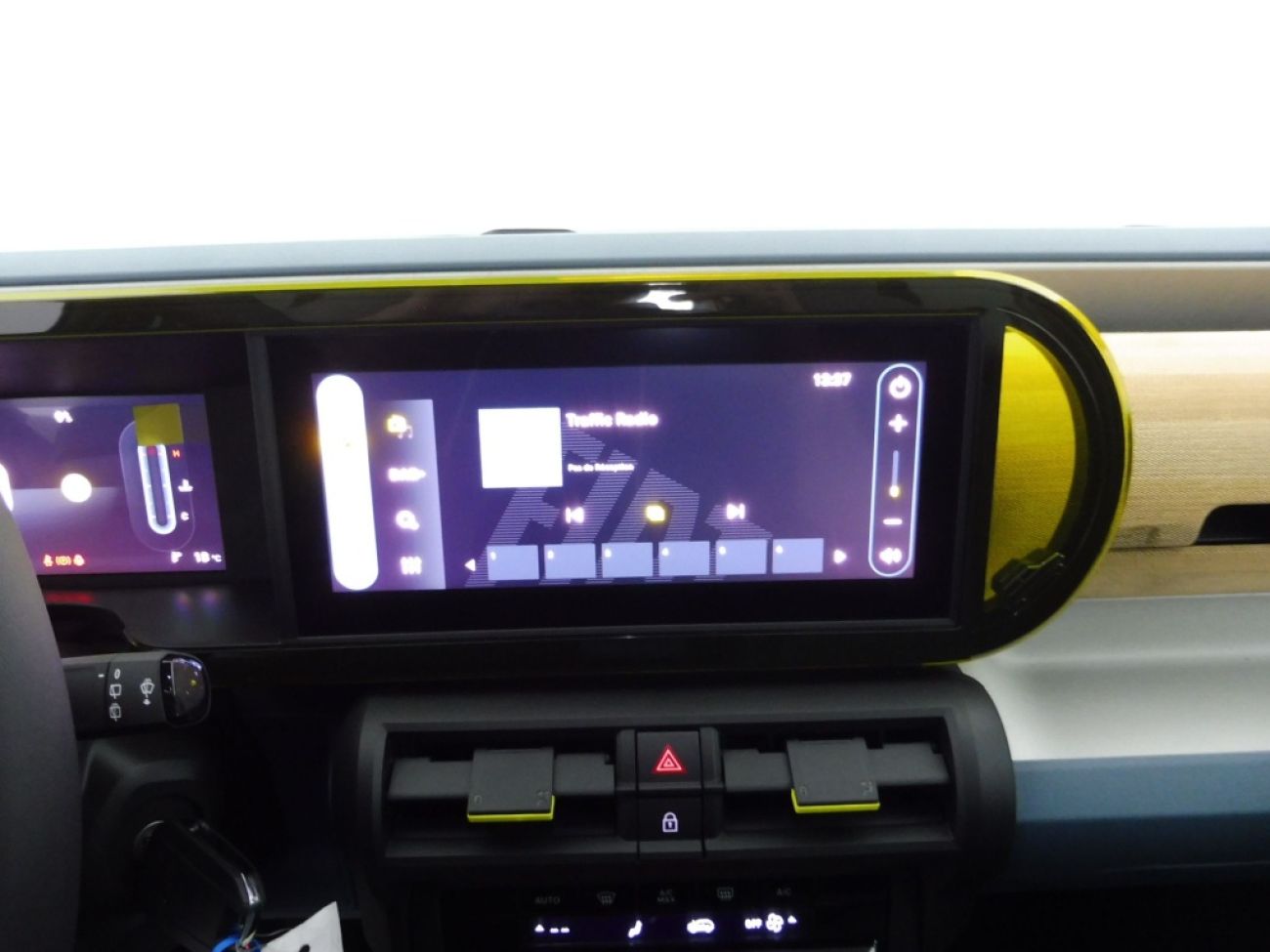 Mandataire FIAT Grande panda 1.2 HYBRID 100CH LA PRIMA EDCT6