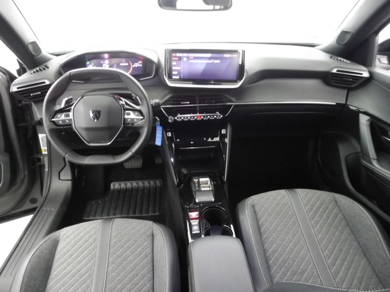 Mandataire PEUGEOT 2008 1.2 PURETECH 130CH S&S ALLURE EAT8