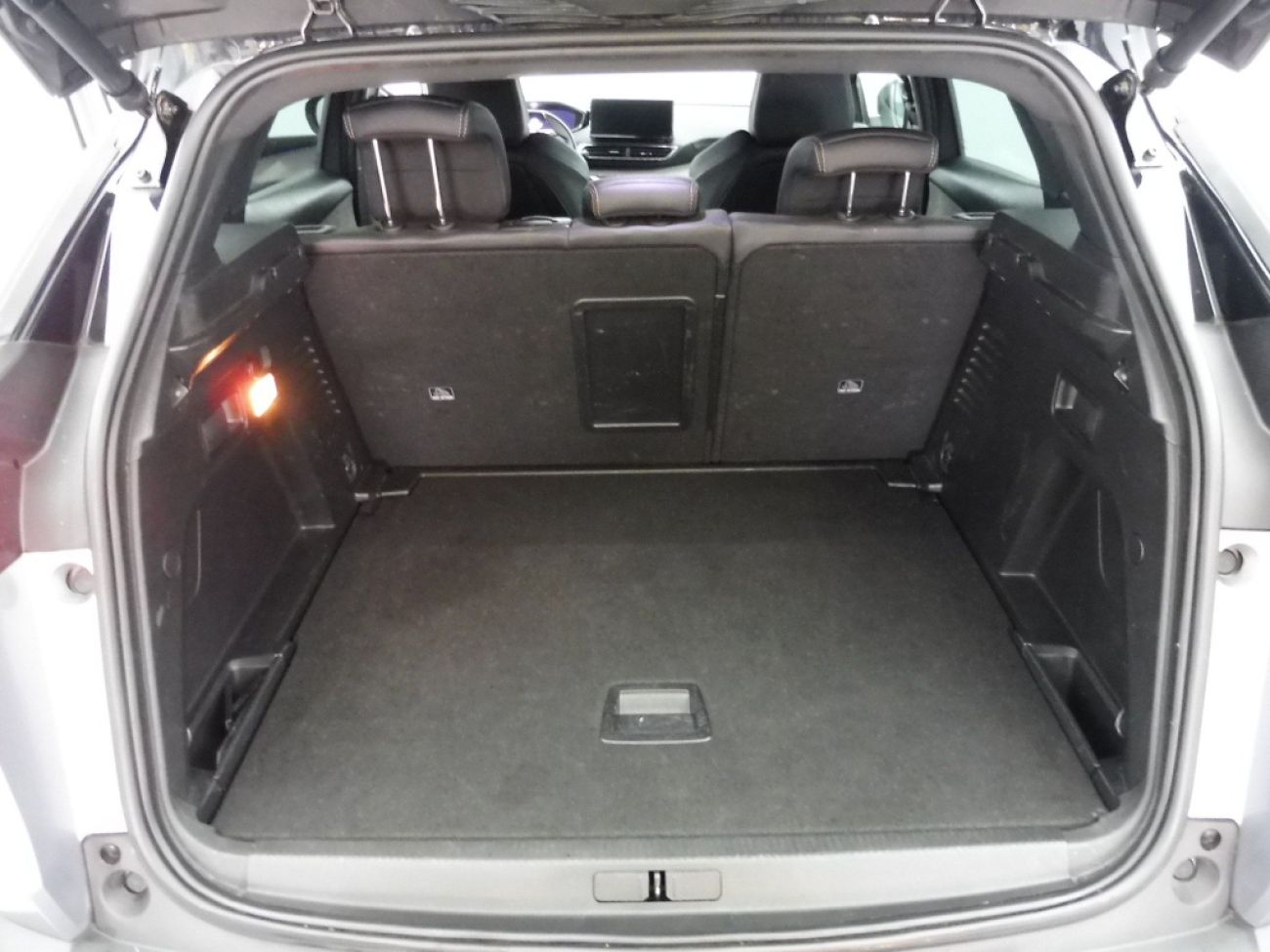 Mandataire PEUGEOT 3008 1.5 BLUEHDI 130CH S&S GT EAT8