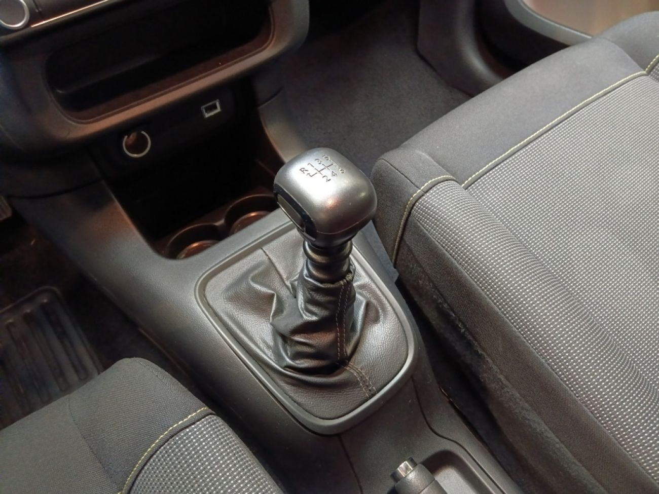 Mandataire Citroën C3 1.5 BLUEHDI 100CH S&S PLUS