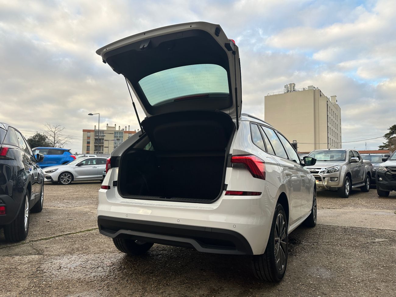 Mandataire SKODA KAMIQ 1.0 TSI Evo 110 ch DSG7 Ambition