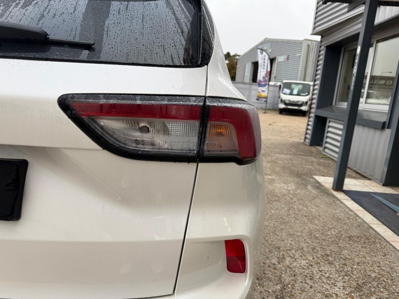 Mandataire Ford KUGA 2.5 Duratec 190 ch FlexiFuel FHEV E85 Powershift Vignale