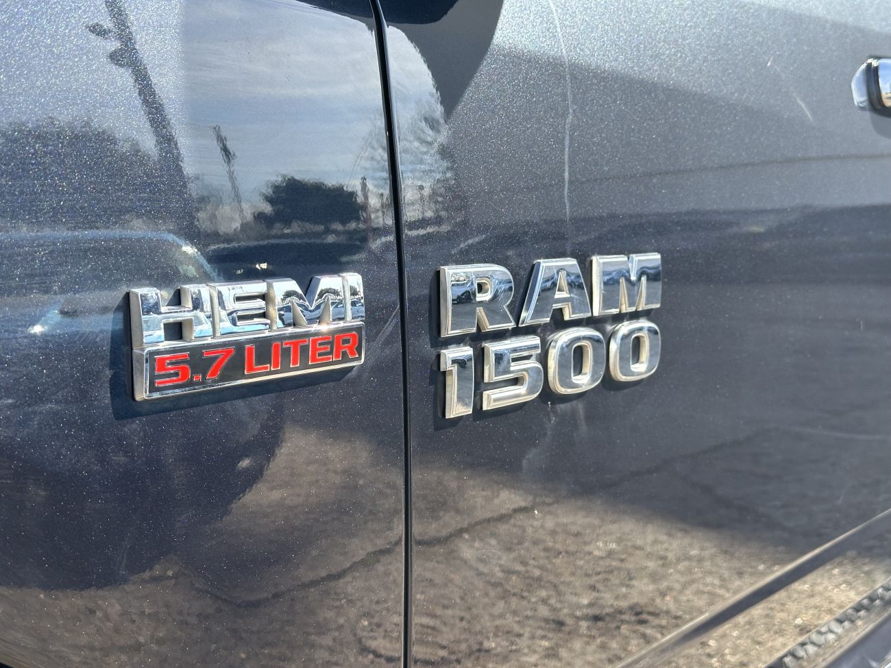 Mandataire DODGE RAM 1500 SLT DOUBLE CABINE 5.7 HEMI 395 BVA 4X4