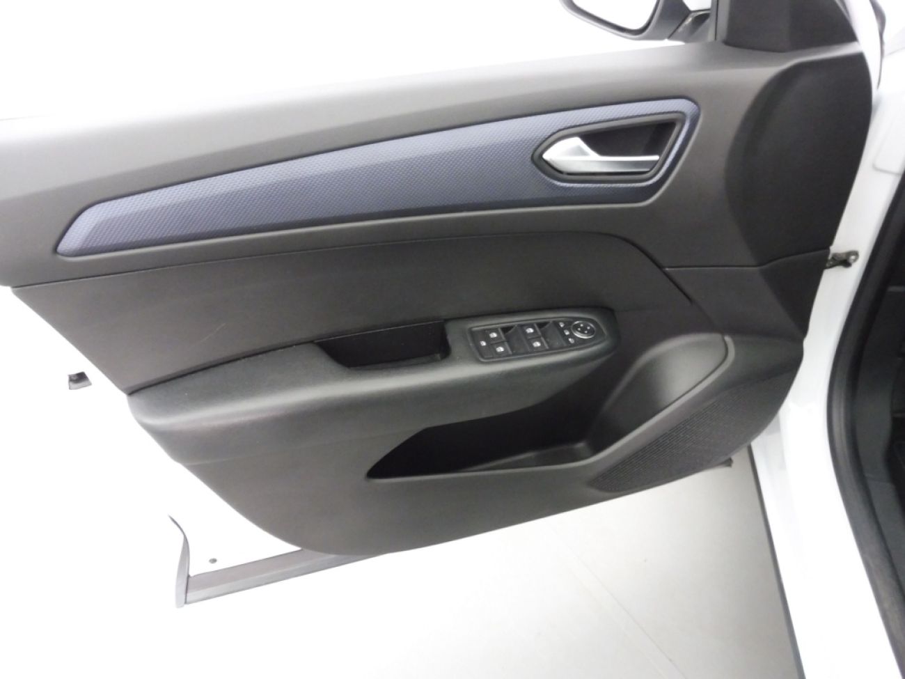 Mandataire RENAULT Arkana 1.3 TCE MILD HYBRID 140CH EQUILIBRE EDC