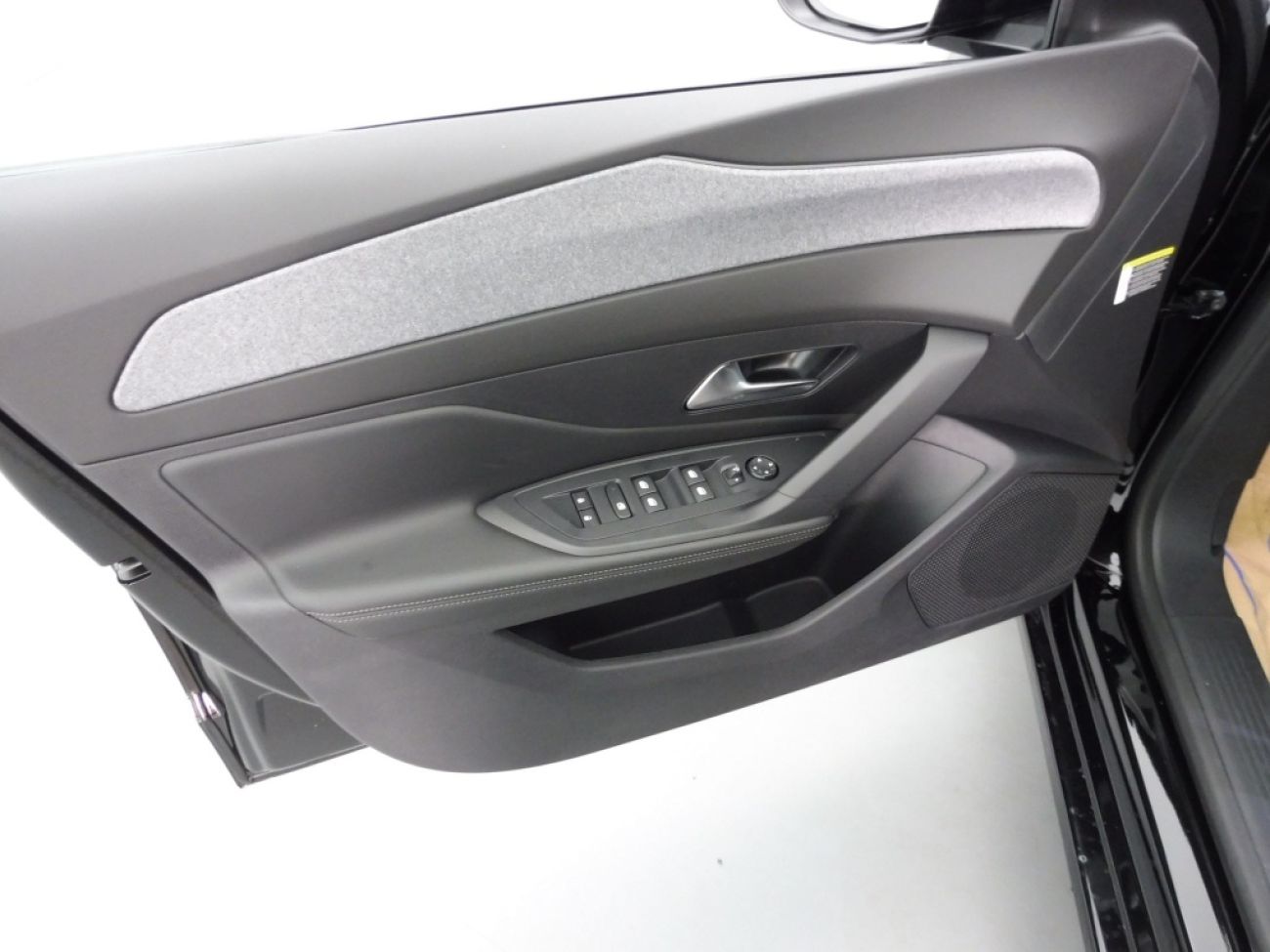 Mandataire PEUGEOT 308 1.5 BLUEHDI 130CH S&S ALLURE EAT8