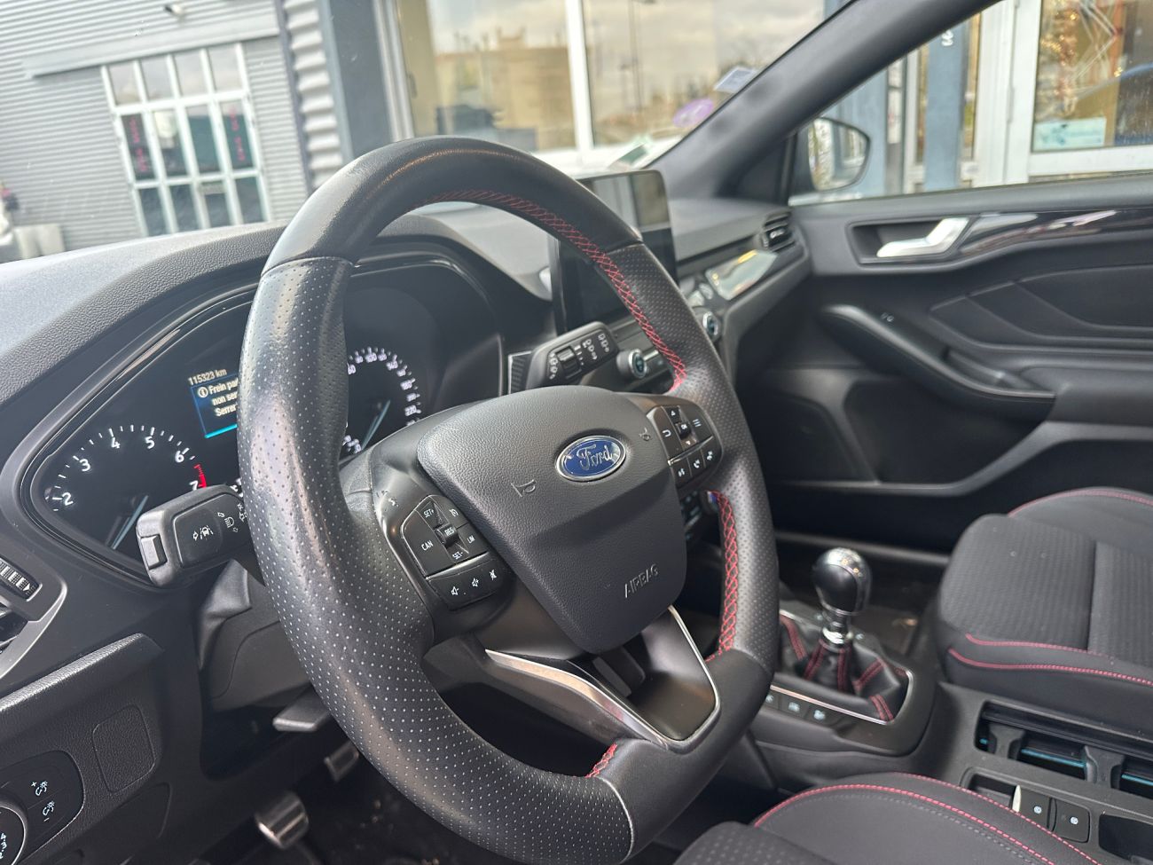 Mandataire Ford FOCUS SW 1.0 EcoBoost 125 S&S ST Line