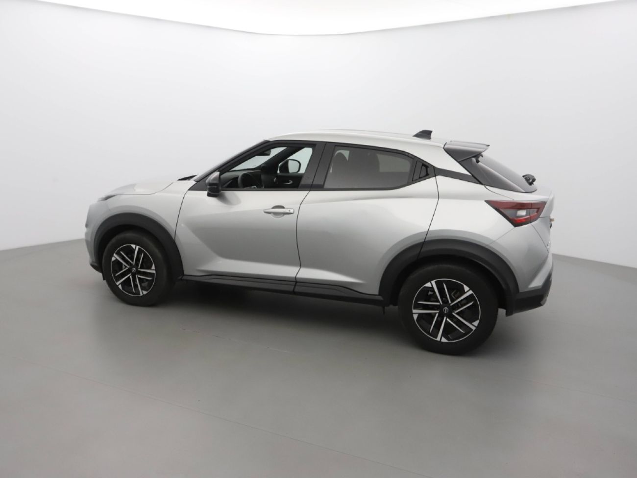 Mandataire NISSAN Juke 1.0 DIG-T 114 ATn-connecta