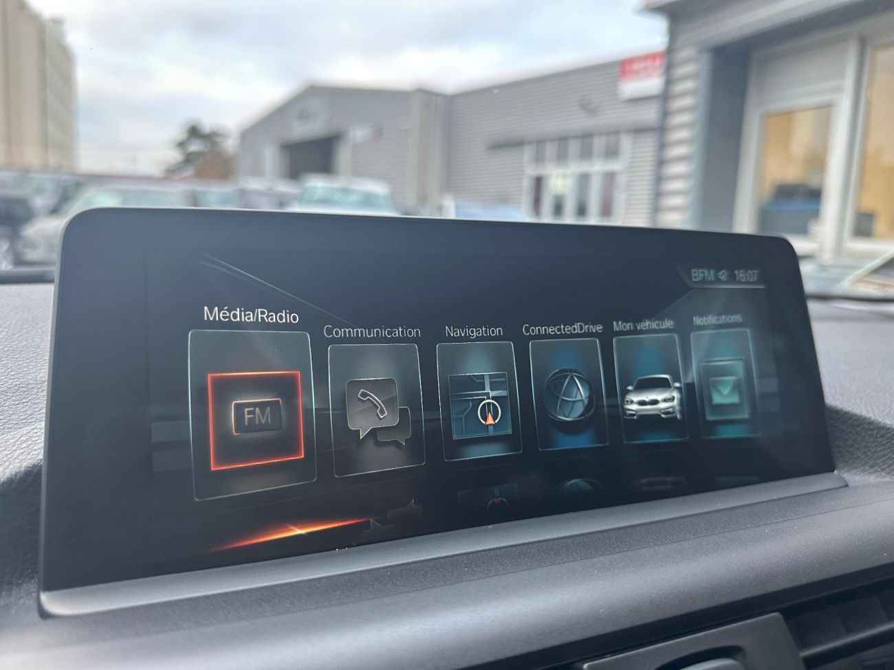 Mandataire BMW SERIE 1 F20 LCI 118i 136 ch Urban Chic A