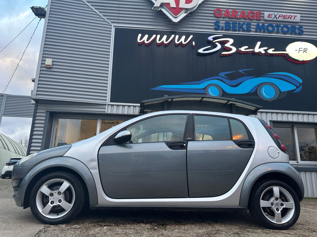Mandataire SMART SMART FORFOUR 1.3 Pulse