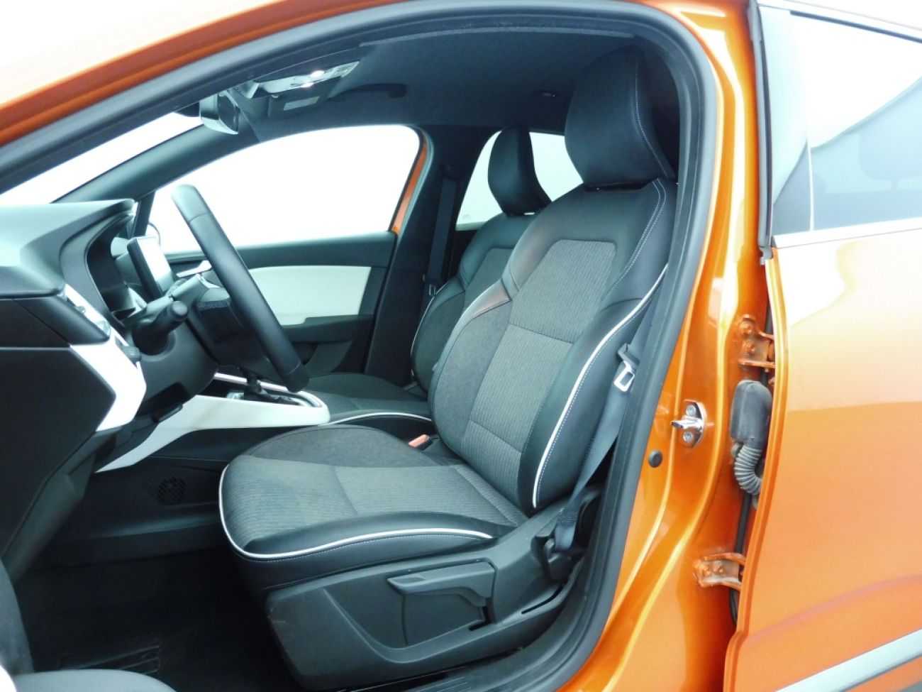 Mandataire RENAULT Clio 1.0 TCE 90 techno