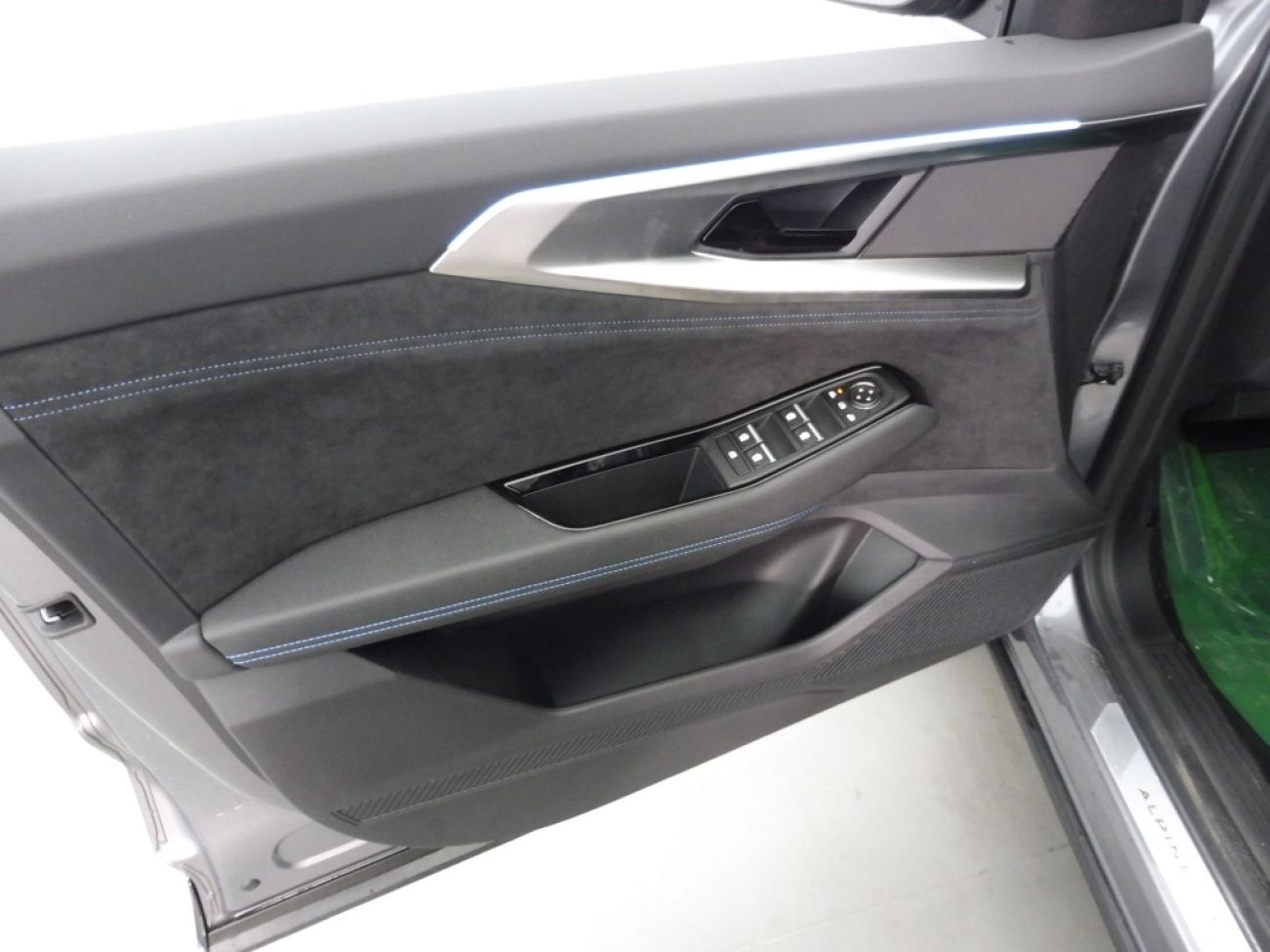 Mandataire RENAULT Espace 1.2 E-TECH FULL HYBRID 200CH ESPRIT ALPINE 7 PLACES - 25