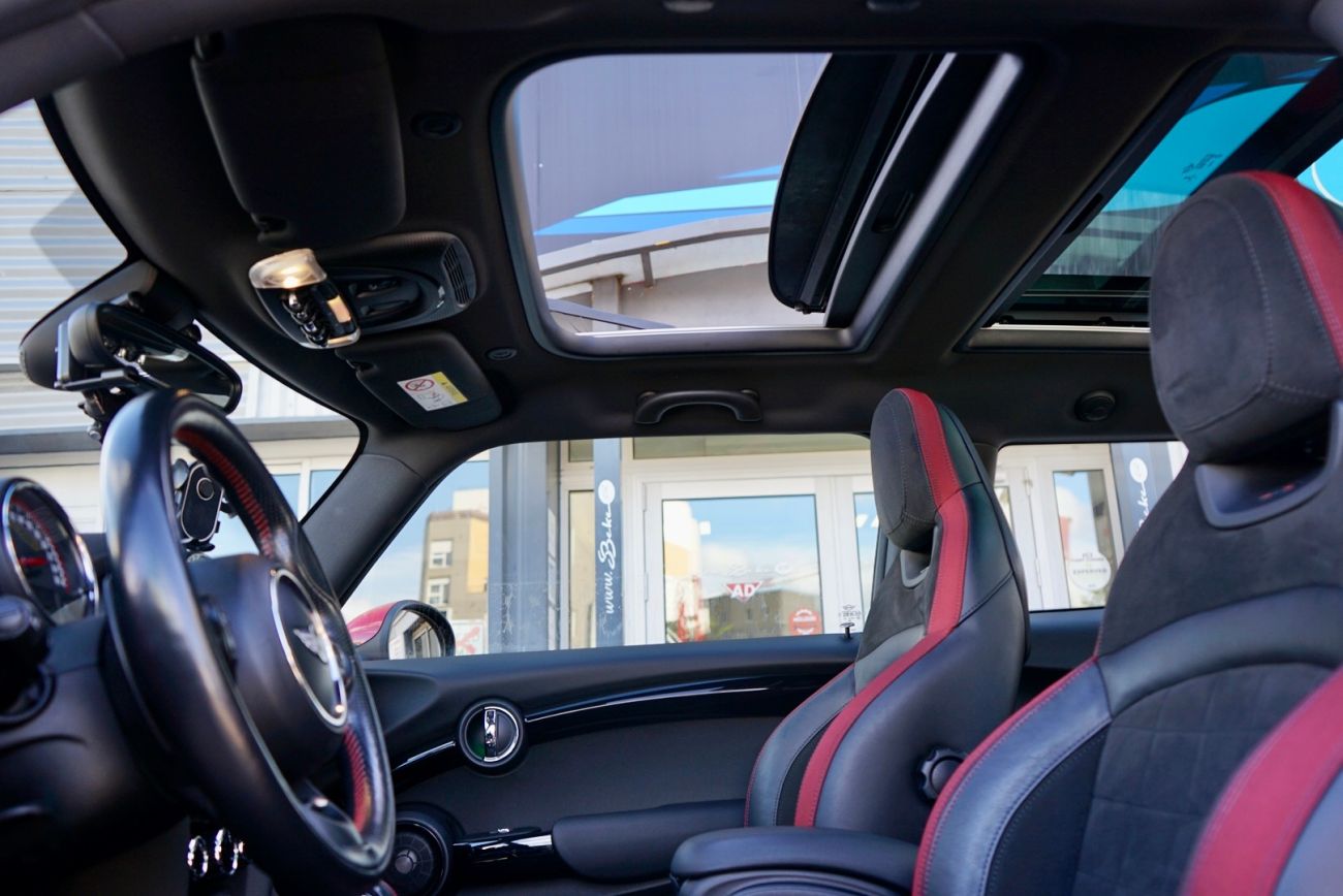 Mandataire MINI HATCH 3 PORTES F56 231 ch John Cooper Works BVA6 Finition JCW Exclusive Design