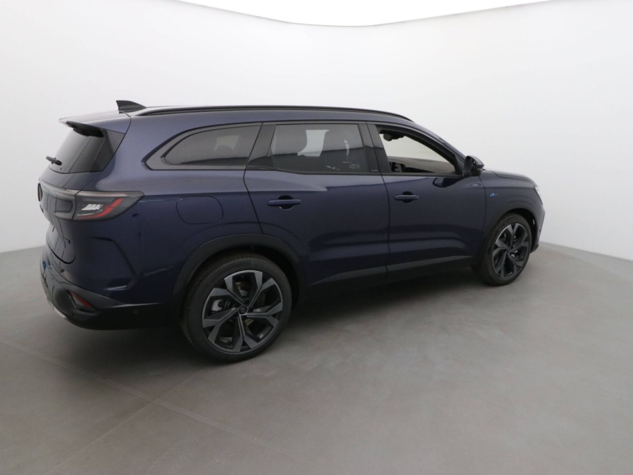 Mandataire RENAULT Espace 1.2 E-TECH FULL HYBRID 200CH ESPRIT ALPINE 7 PLACES - 25