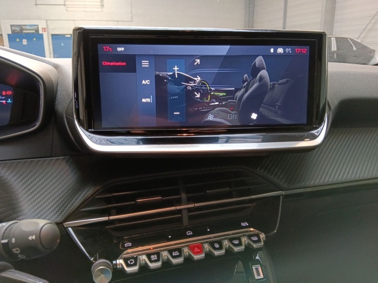 Mandataire PEUGEOT 208 1.2 100CH S&S ALLURE