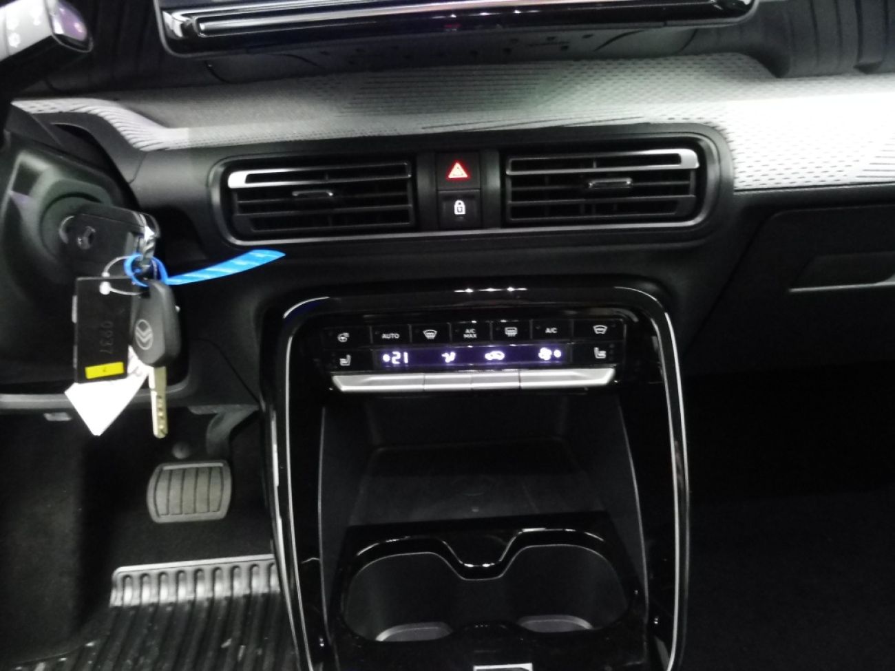 Mandataire Citroën C3 1.2 HYBRIDE 110CH MAX E-DCS6