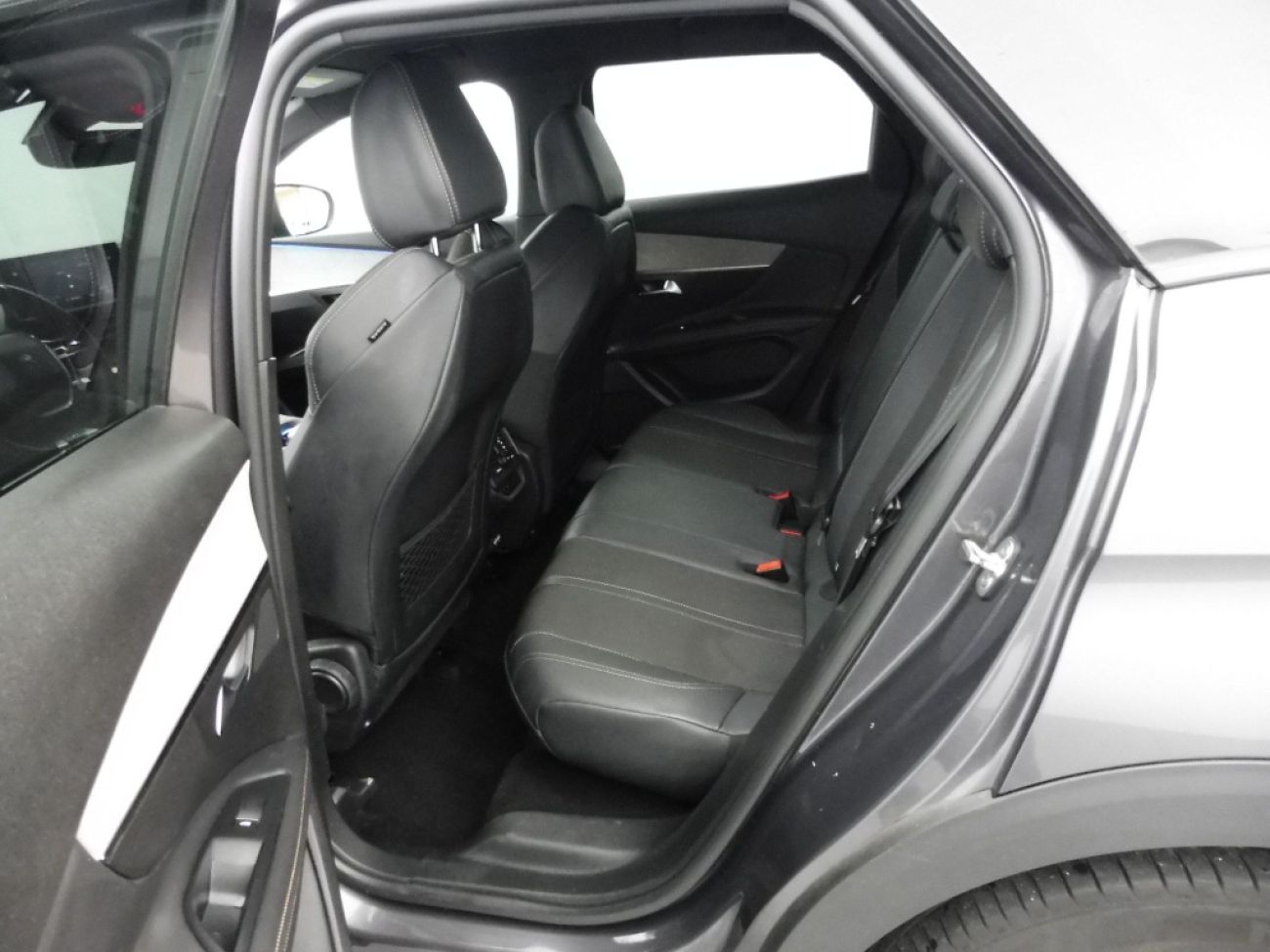 Mandataire PEUGEOT 3008 1.5 BLUEHDI 130CH S&S GT EAT8