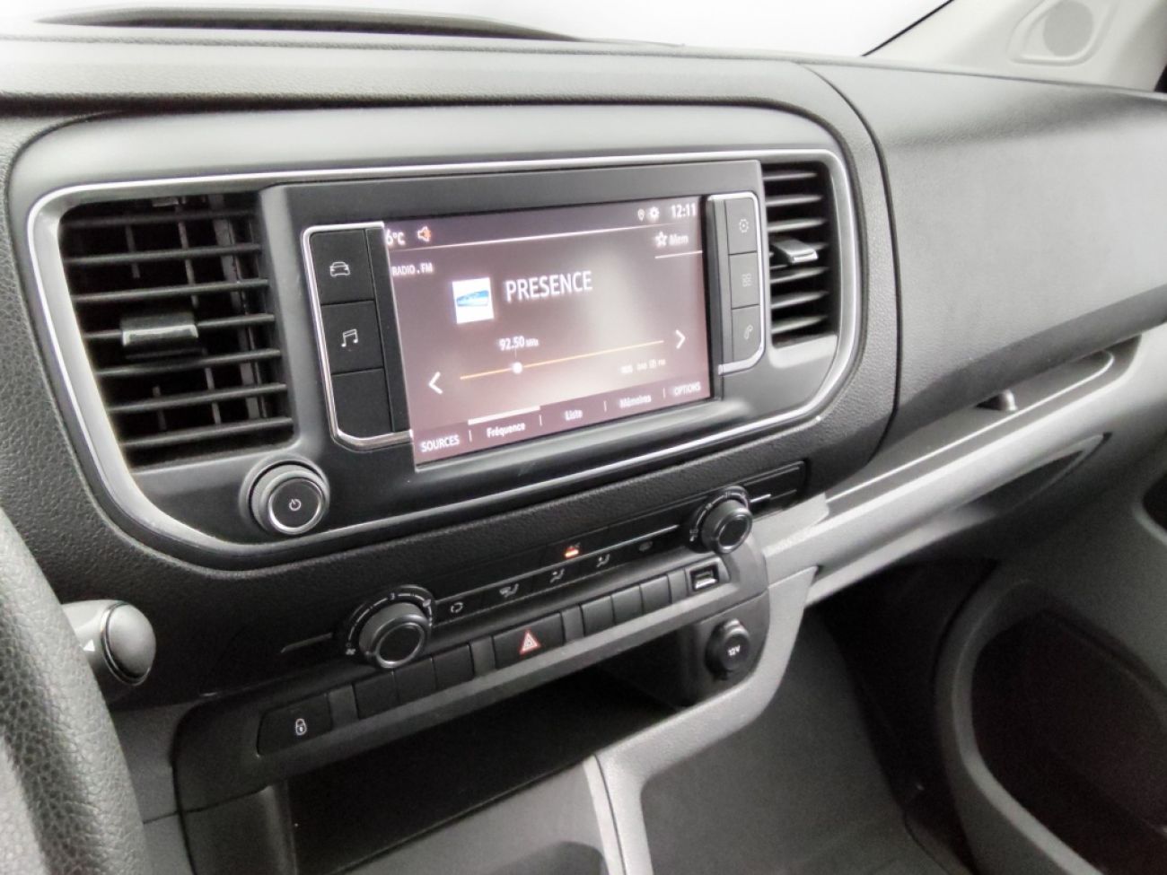 Mandataire Opel Vivaro 1.5 D 120life