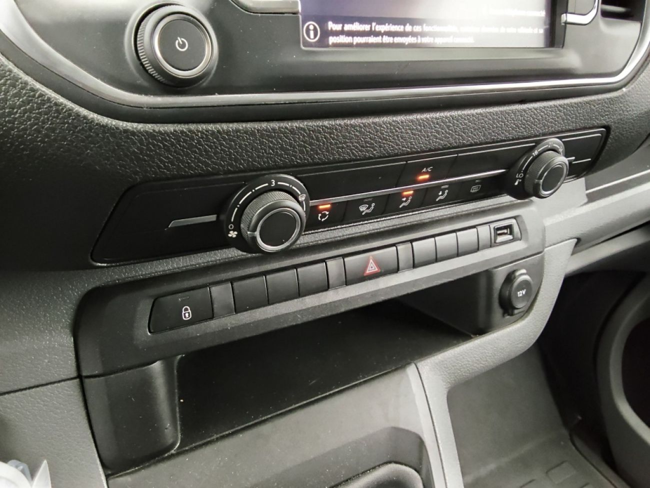 Mandataire Opel Vivaro 1.5 D 120life