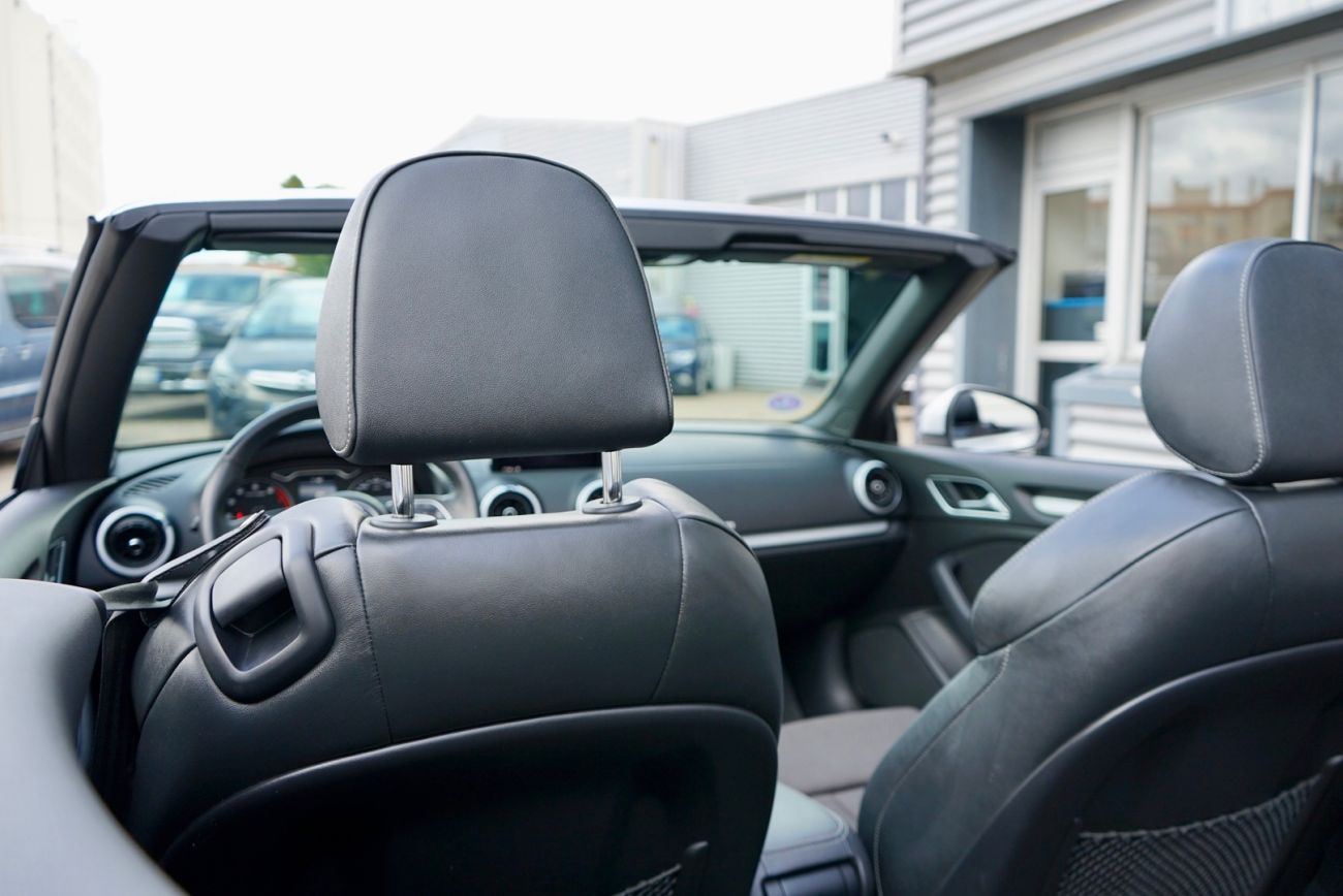 Mandataire AUDI A3 CABRIOLET 1.5 TFSI CoD 150 S tronic 7 S Line