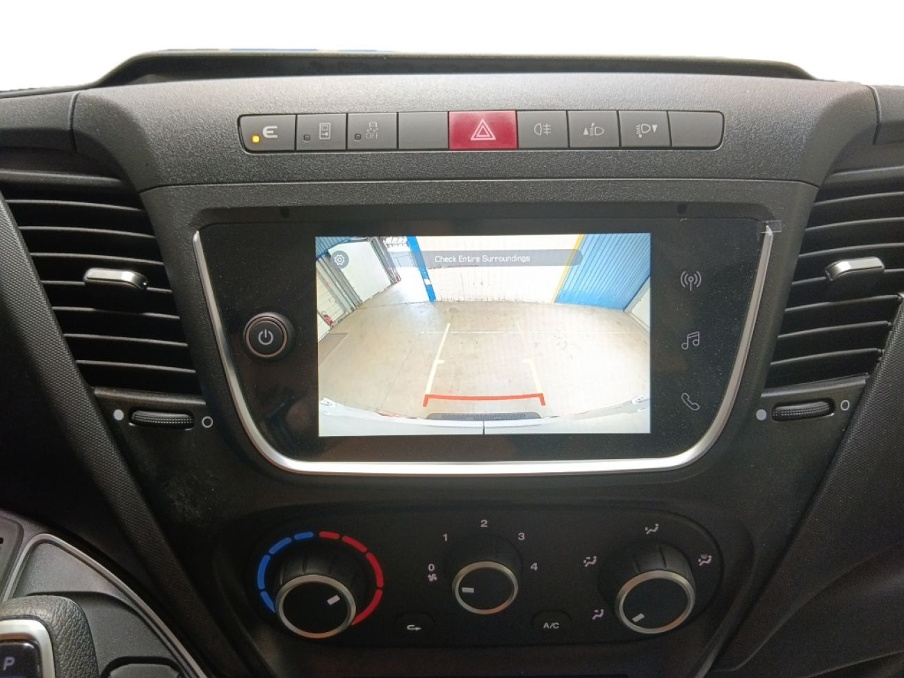 Mandataire IVECO Daily 35S18 3.0 V16 HI-MATIC H2 180CV