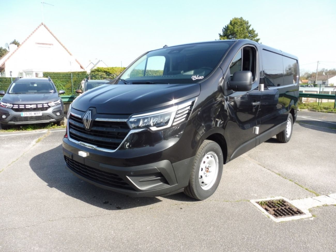 Mandataire RENAULT Trafic L2H1 3T 2.0 BLUE DCI 150CH ADVANCE EDC -24