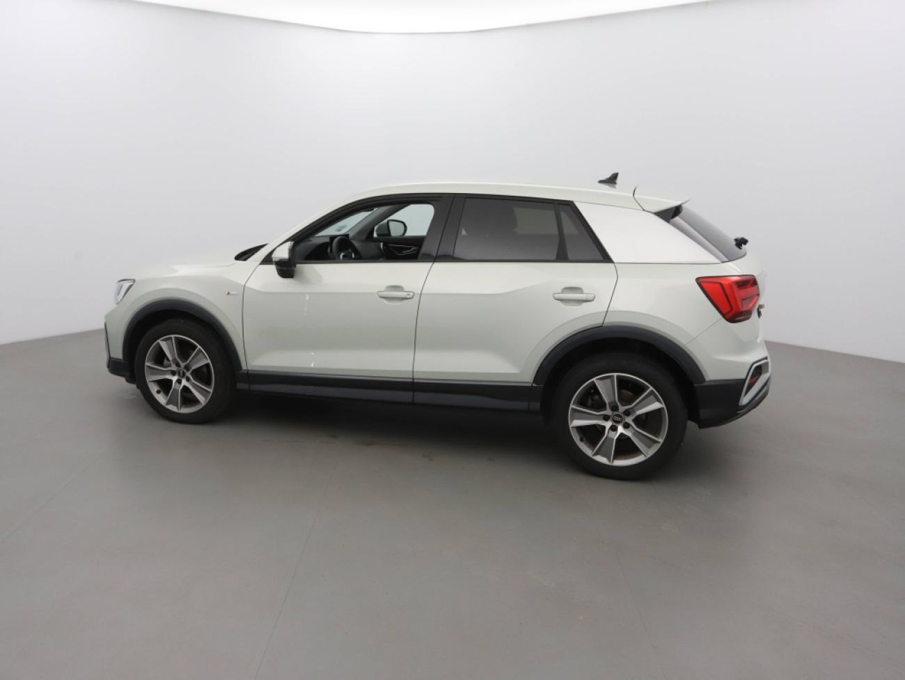 Mandataire AUDI Q2 30 TDI 116CH PACK S LINE EXTERIEUR