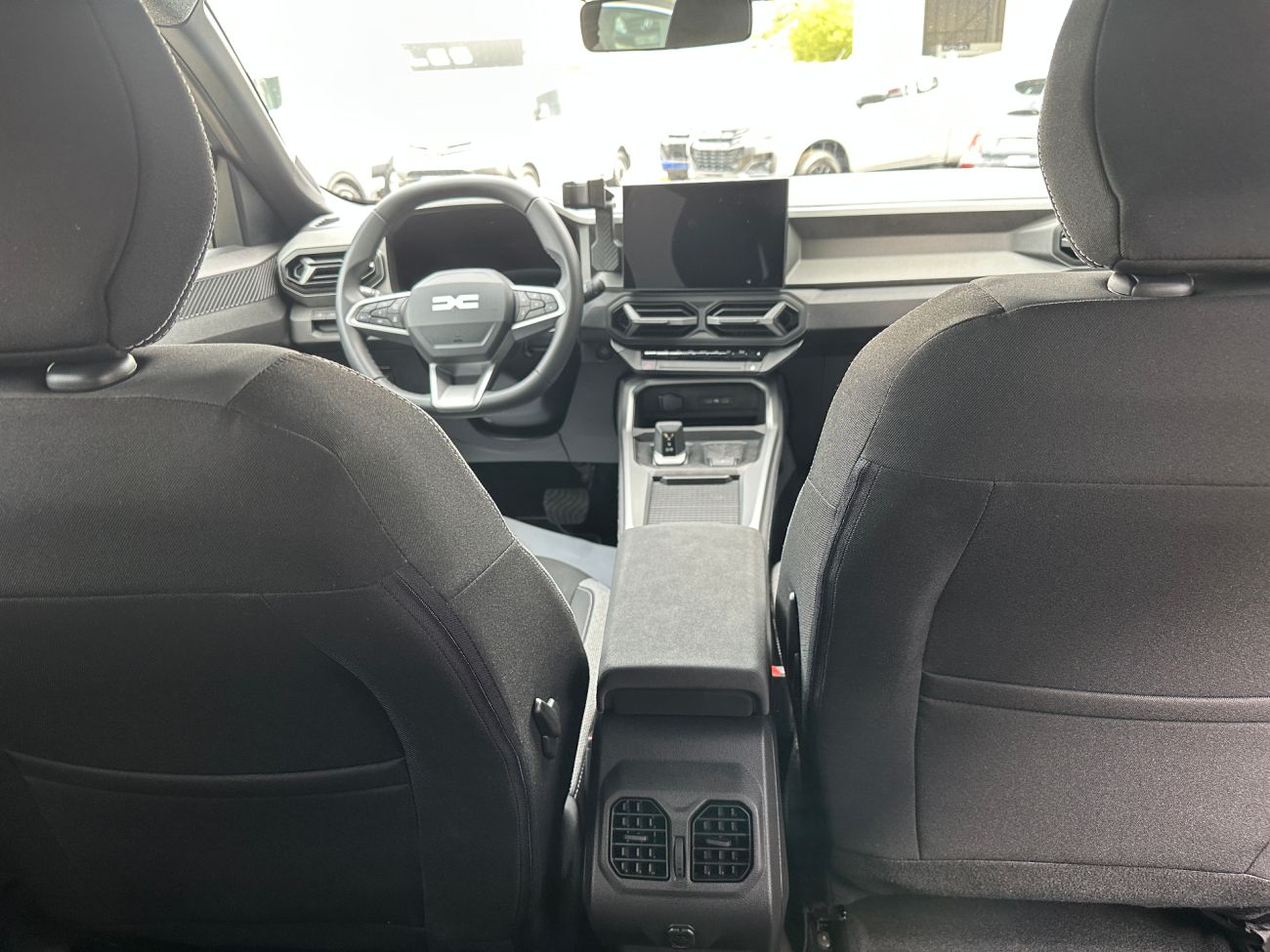 Mandataire Dacia BIGSTER HYBRID 155 Journey