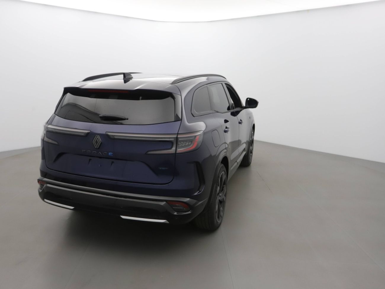 Mandataire RENAULT Espace 1.2 E-TECH FULL HYBRID 200CH ESPRIT ALPINE 7 PLACES - 25