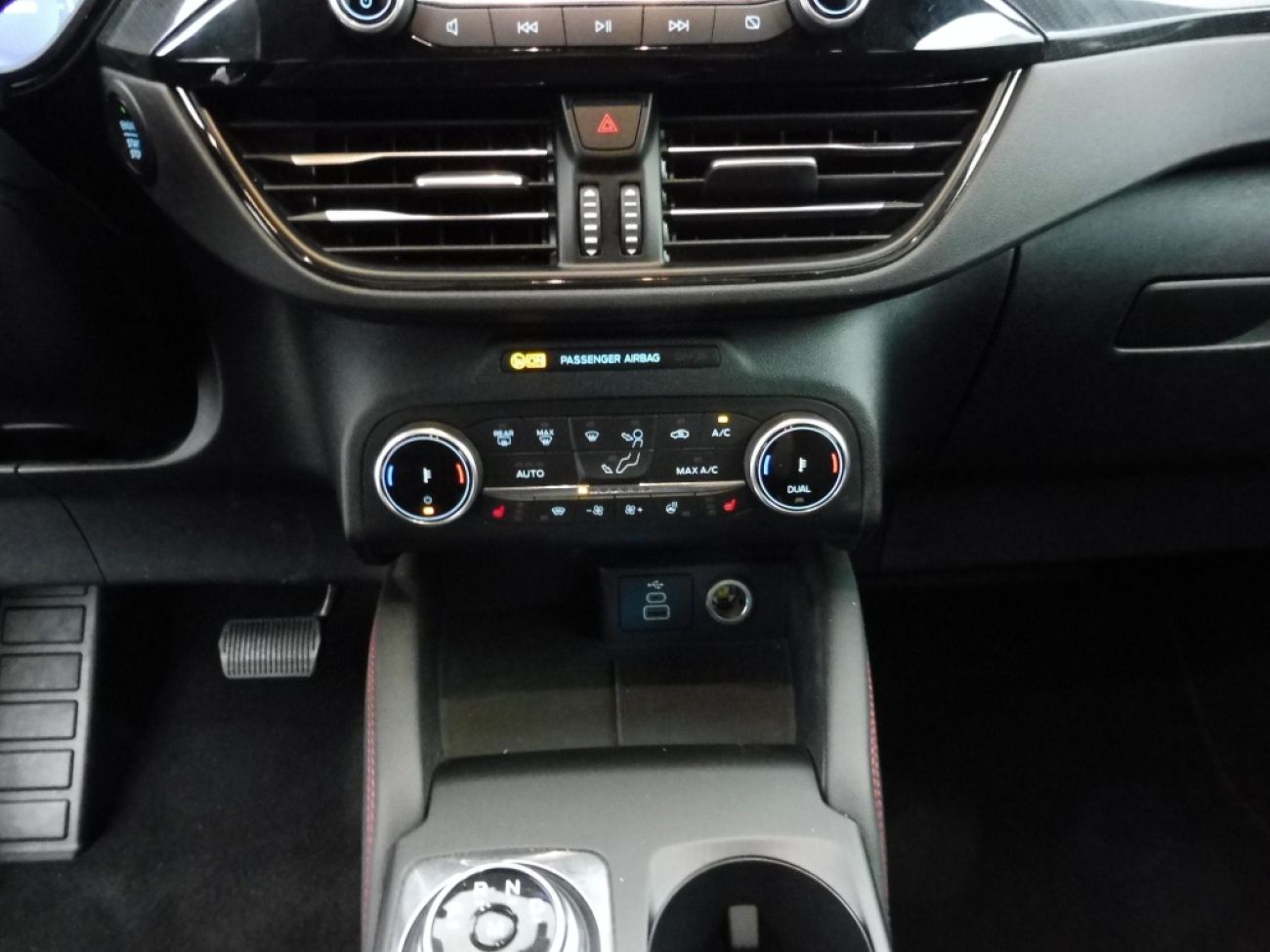 Mandataire Ford KUGA 2.0 TDCI 120CH ST-LINE POWERSHIFT