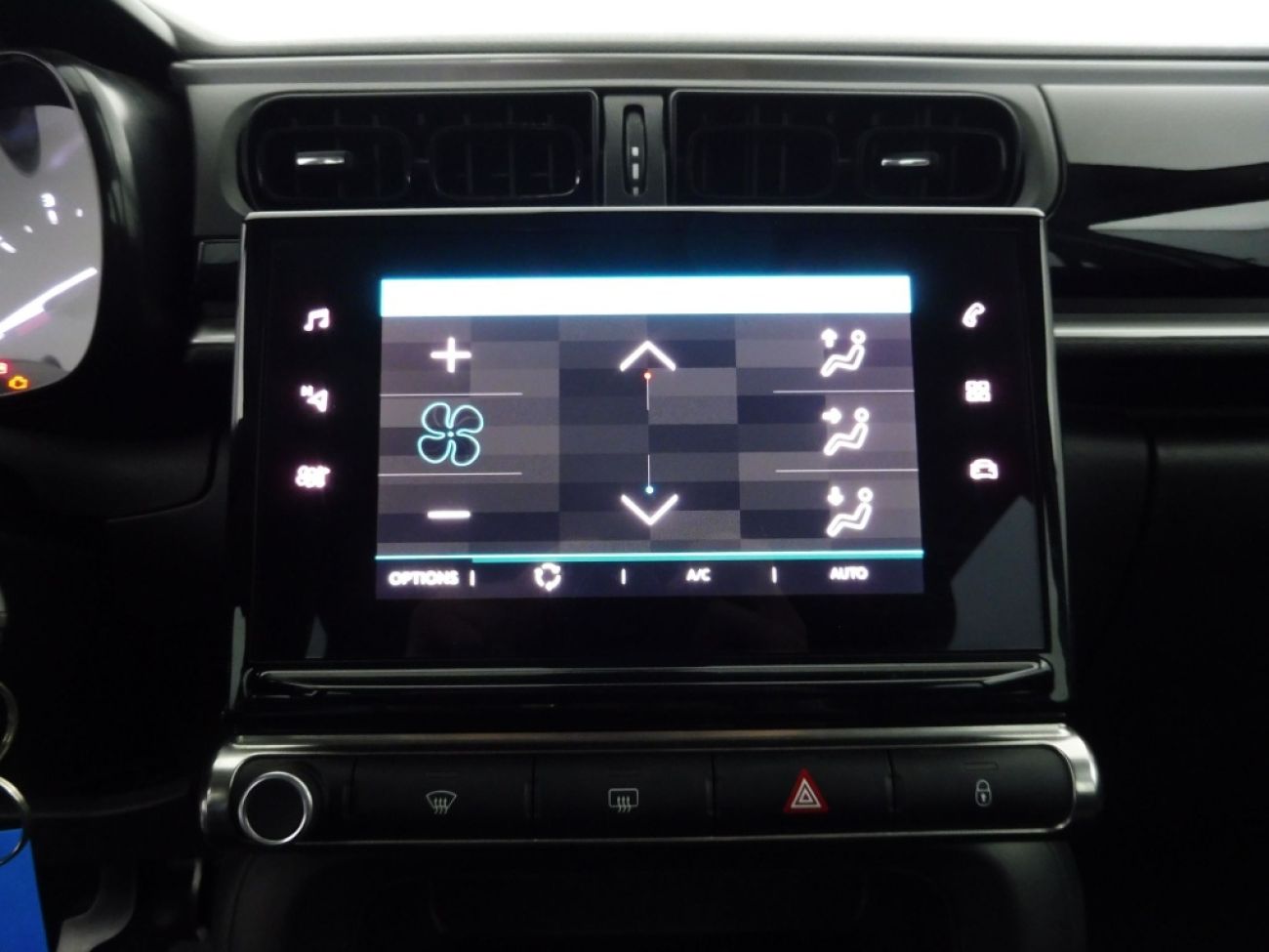 Mandataire Citroën C3 1.5 BLUEHDI 100CH S&S PLUS