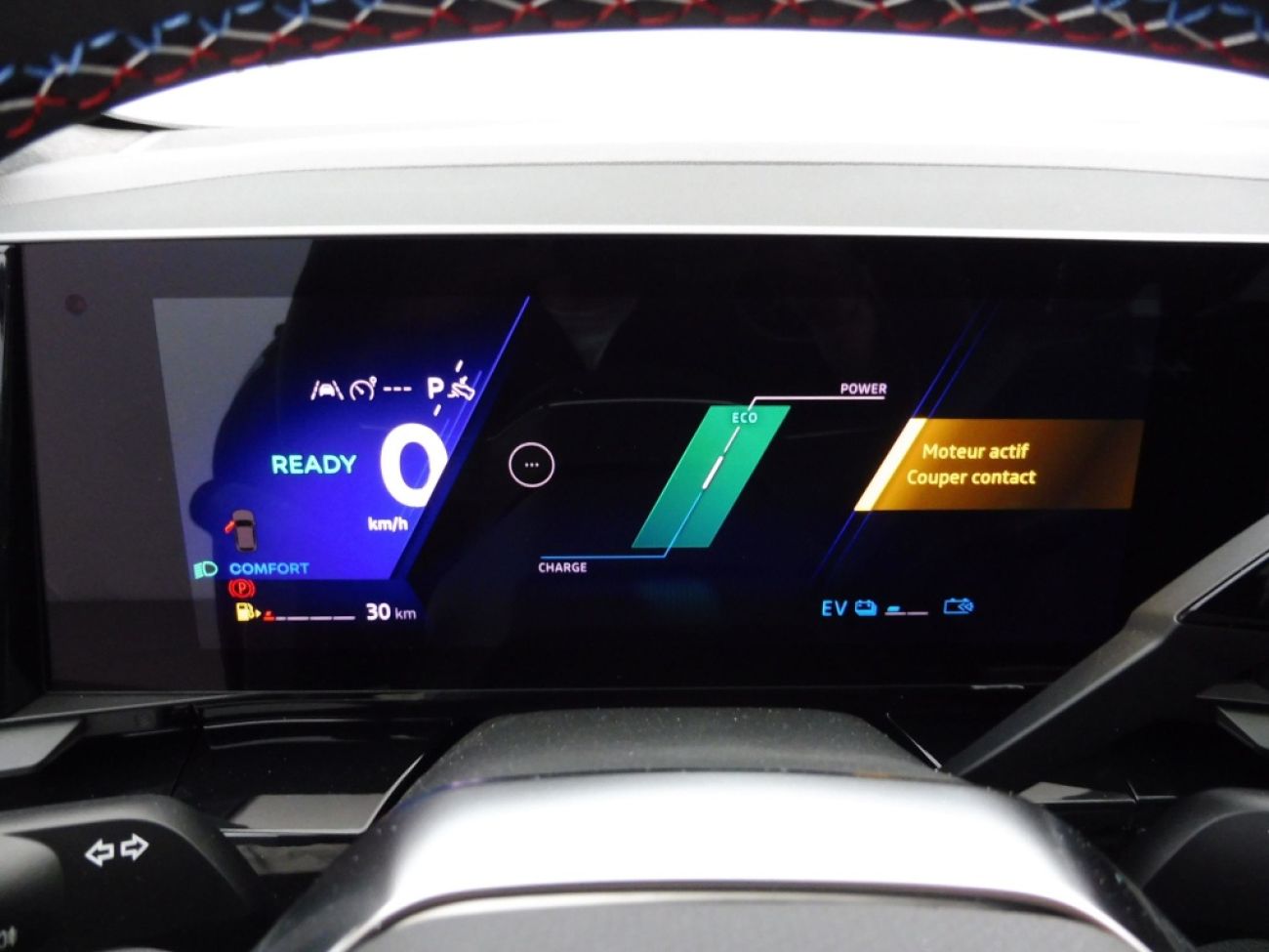 Mandataire RENAULT RAFALE 1.2 E-TECH FULL HYBRID 200CH ESPRIT ALPINE - 25