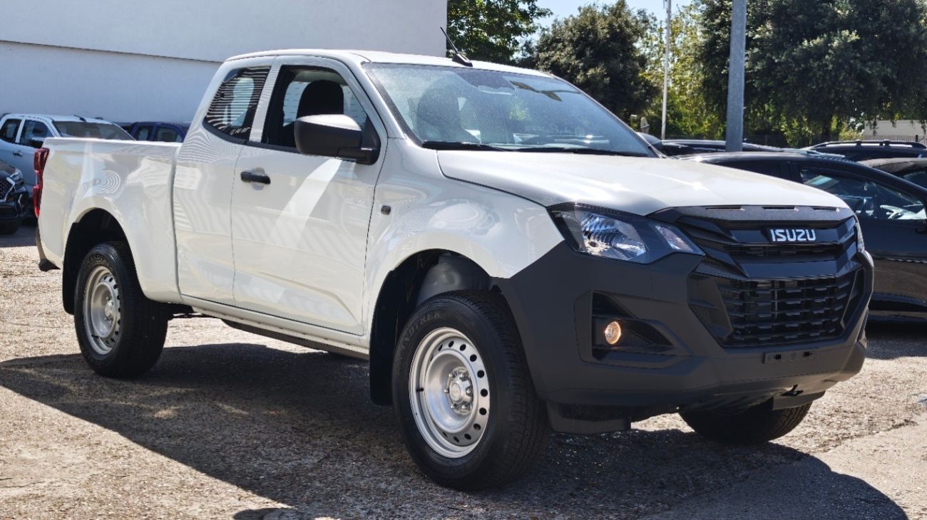 Mandataire ISUZU D-MAX NOUVEAU 2.2L SPACE B-STRONG BOITE MANUELLE