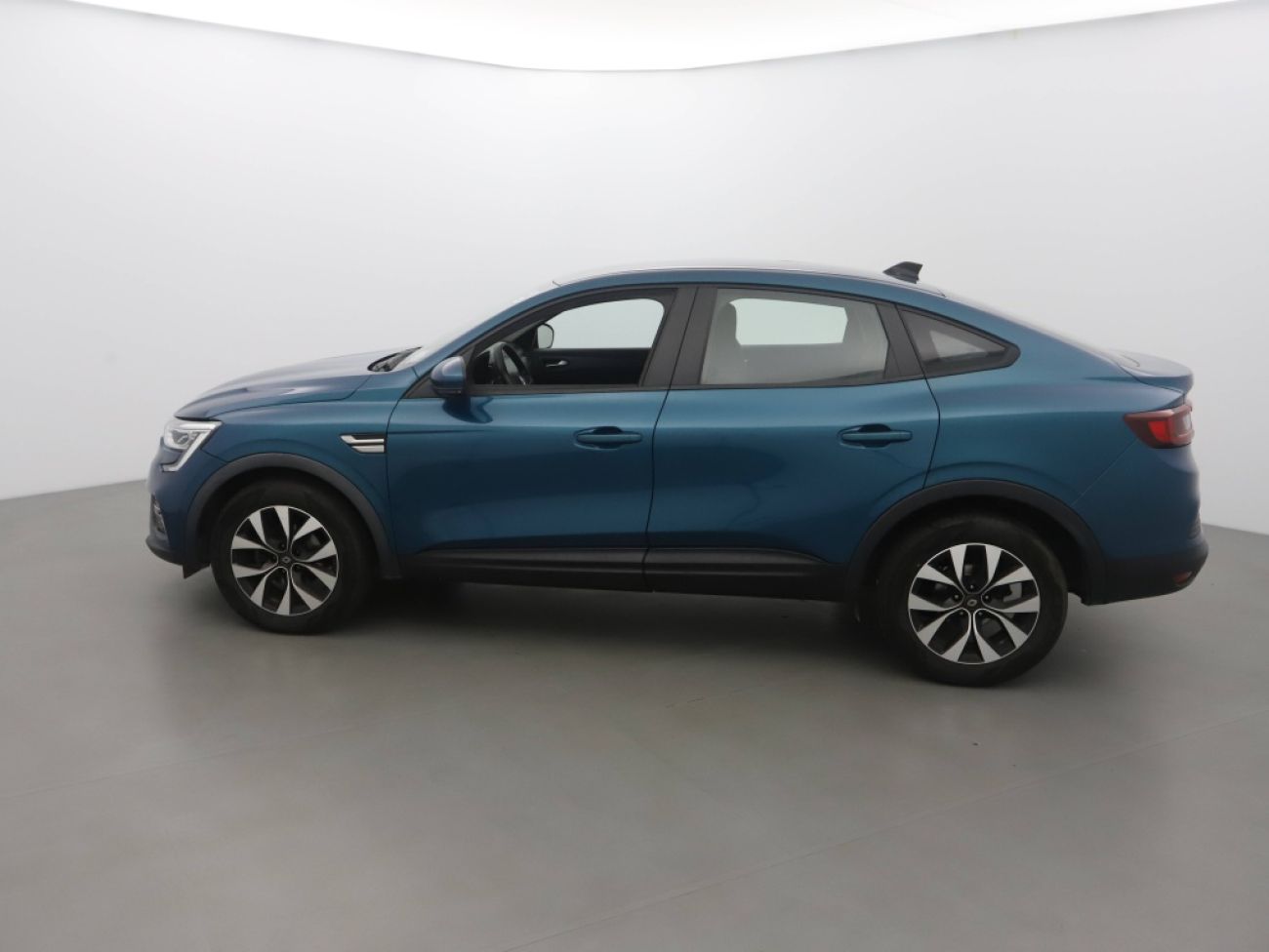 Mandataire RENAULT Arkana 1.3 TCE MILD HYBRID 140CH EQUILIBRE EDC