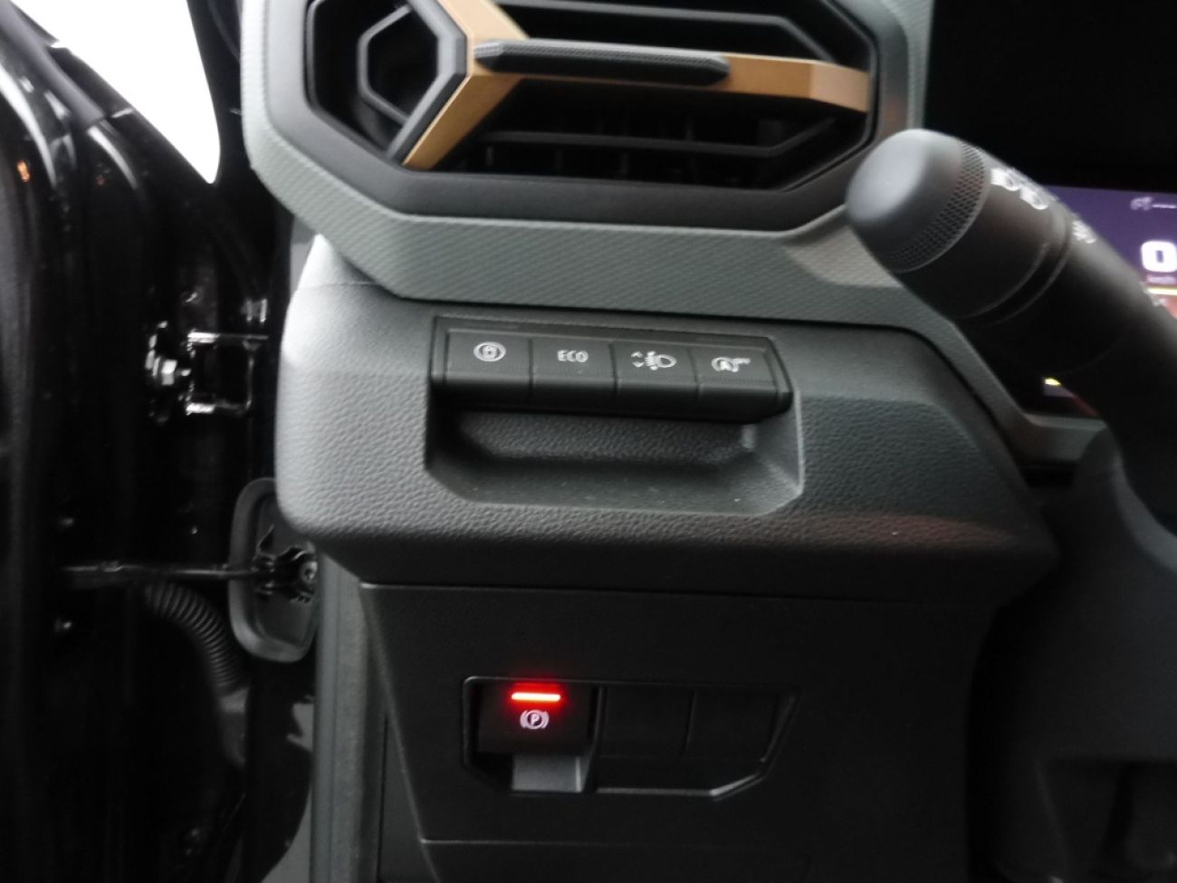 Mandataire Dacia DUSTER 1.2 TCE MILD HYBRID 130CH EXTREME 4X2