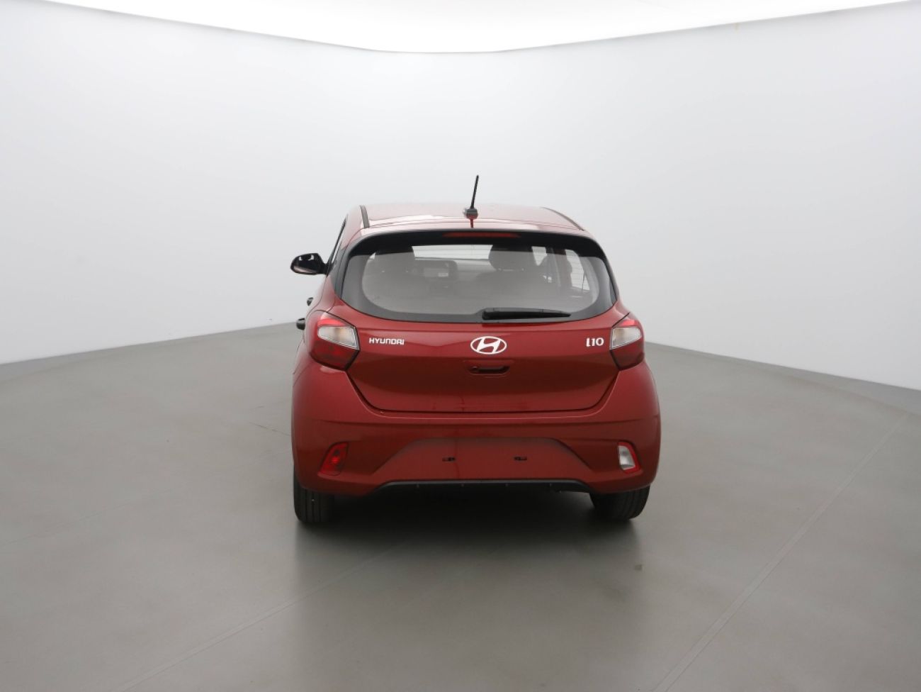 Mandataire Hyundai i10 1.0 63CH ECO INTUITIVE PACK BVR