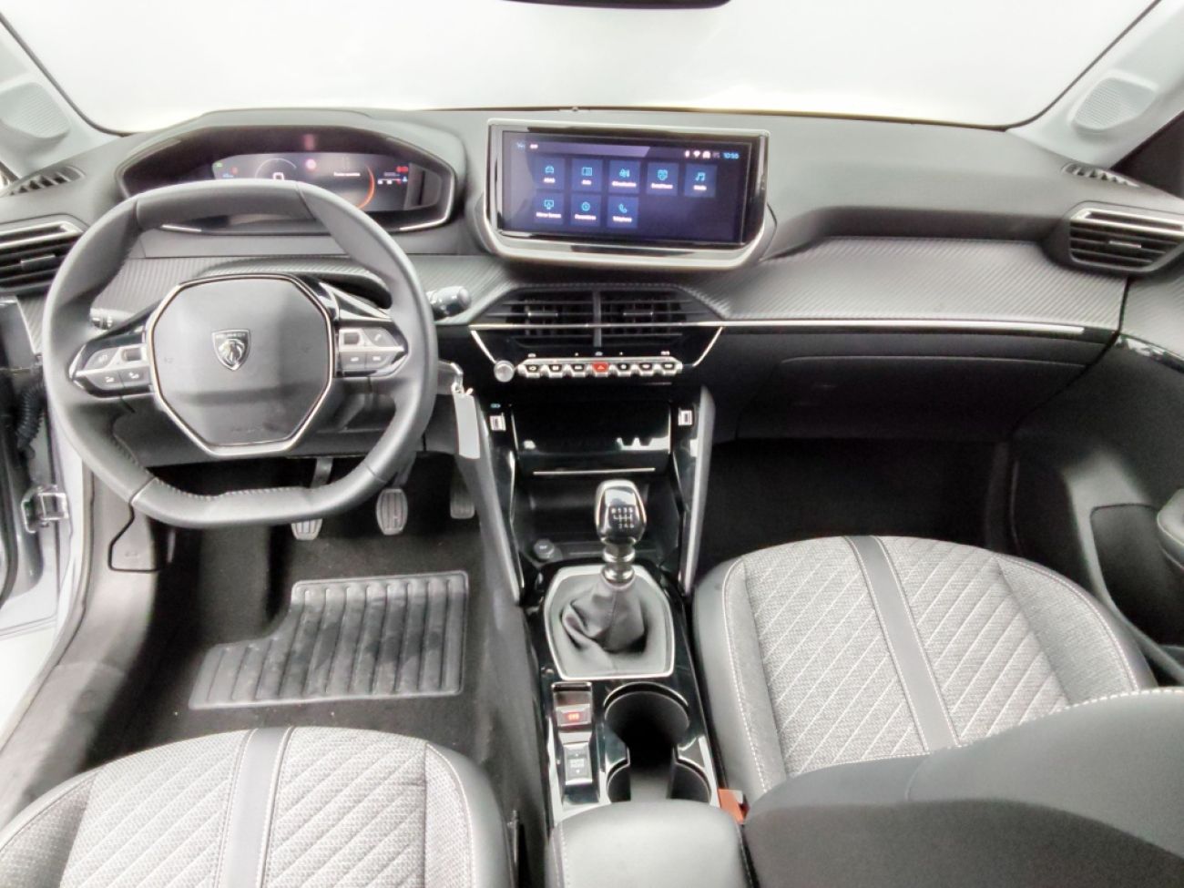 Mandataire PEUGEOT 208 1.2 100CH S&S ALLURE