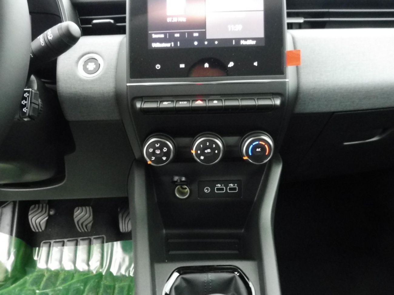 Mandataire RENAULT CLIO V 1.5 DCI 100CH EVOLUTION - 25