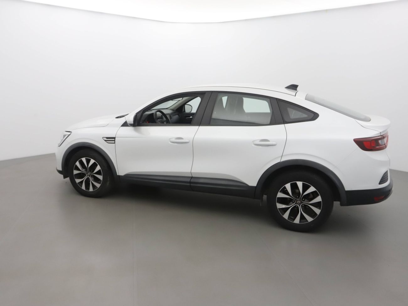 Mandataire RENAULT Arkana 1.3 TCE MILD HYBRID 140CH EQUILIBRE EDC