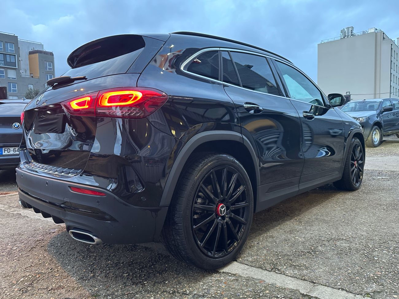 Mandataire MERCEDES GLA 200 d 8G-DCT AMG Line edition 1 toit pano