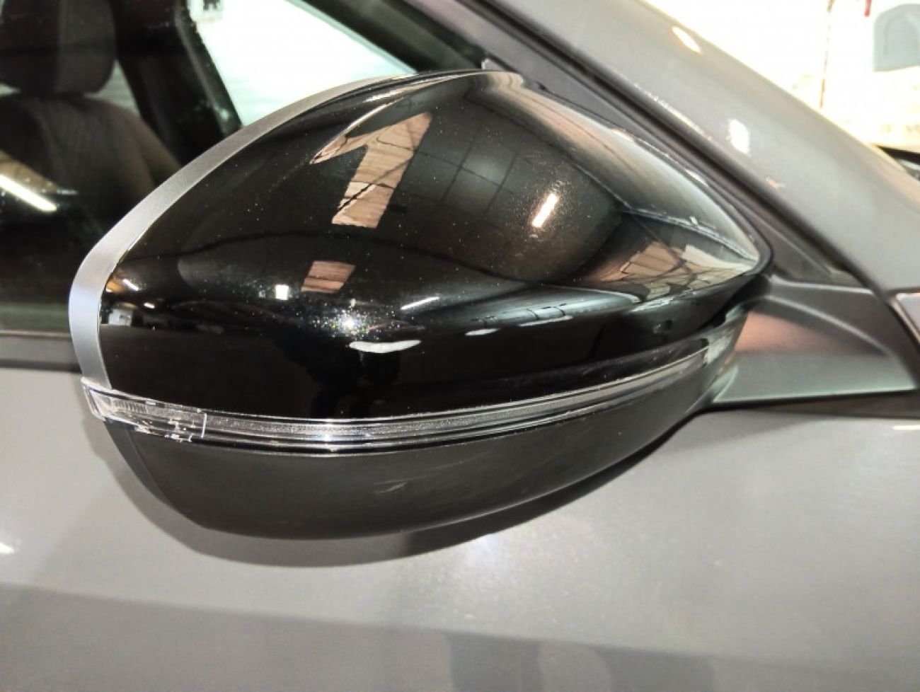 Mandataire PEUGEOT 208 1.2 100CH S&S ALLURE