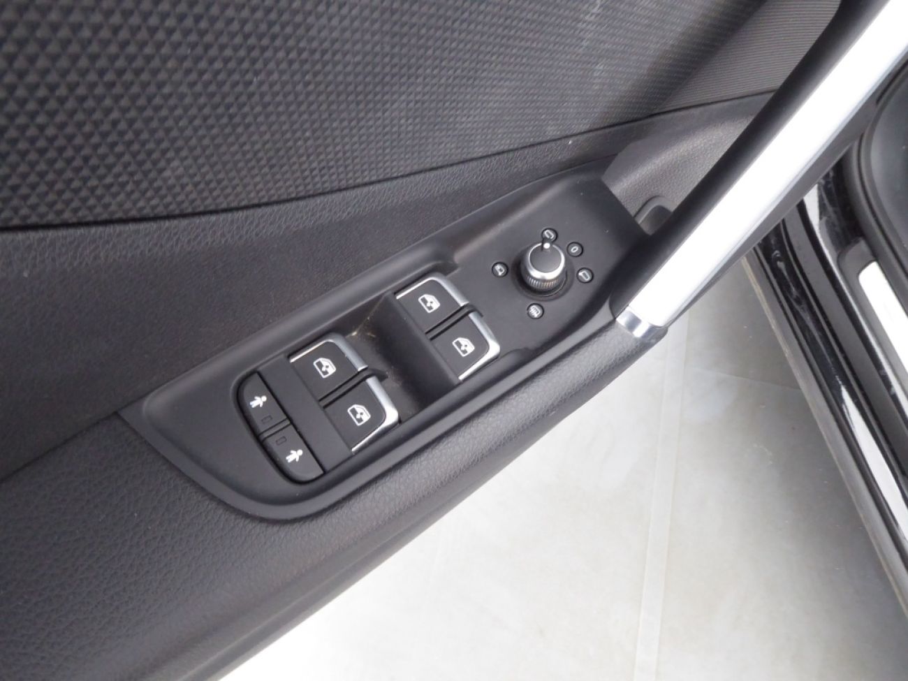 Mandataire AUDI Q2 30 TDI 116CH PACK S LINE EXTERIEUR