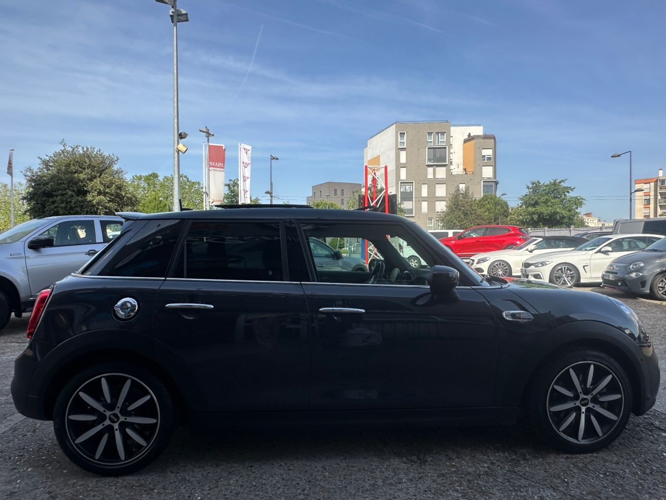Mandataire MINI HATCH 5 PORTES F55 LCI Cooper S 178 ch BVA7 Finition greenwich